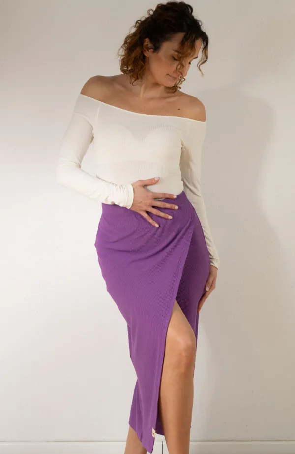 'Hot at Home' Skirt in Violet