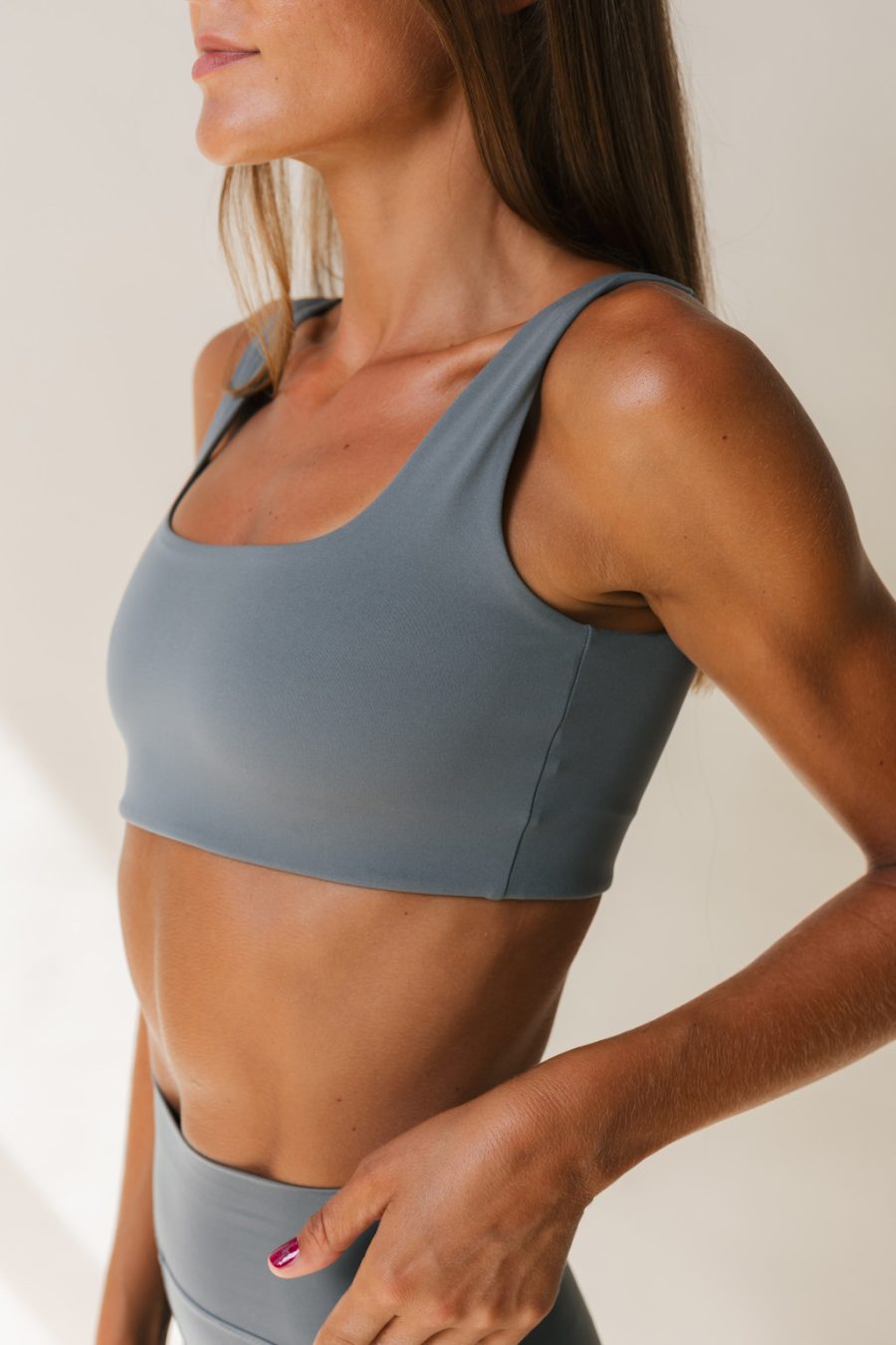 Movement Basic Top in Warm Gray - Image 7