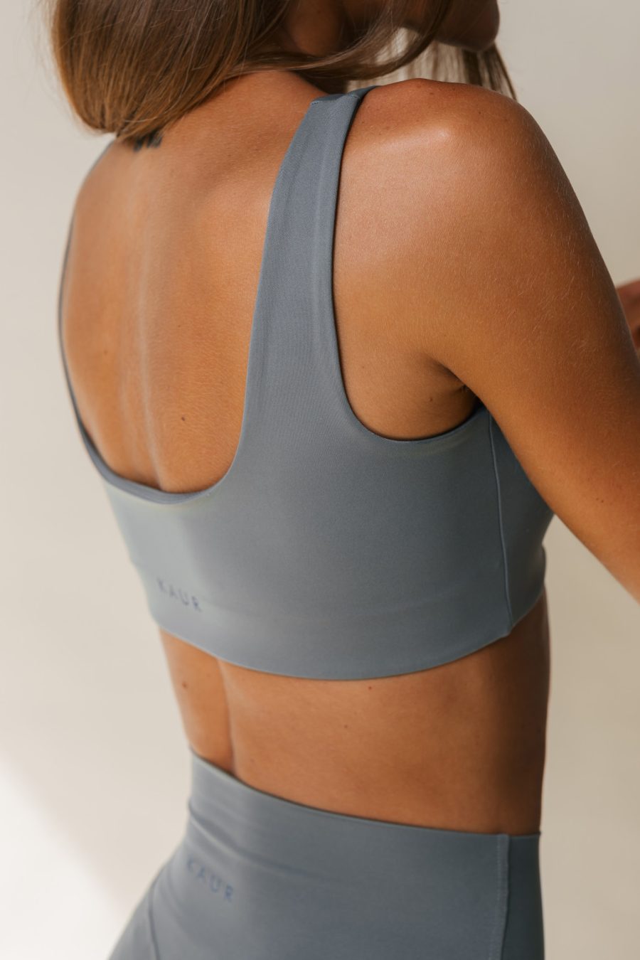Movement Basic Top in Warm Gray - Image 11