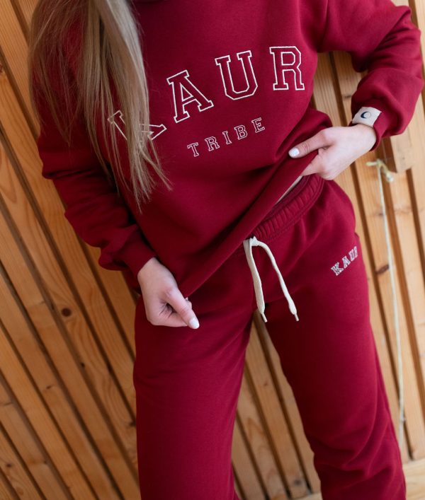 Tribe Sweatpants in Burgundy