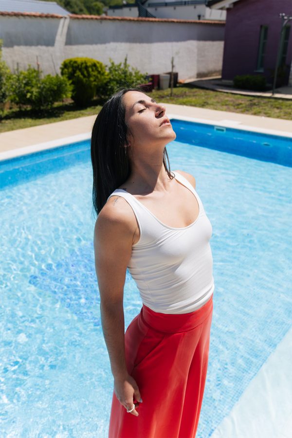 2in1 Sleeveless Top in White